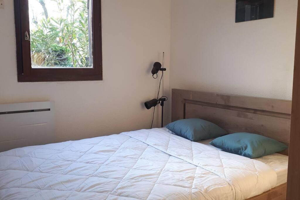 Magnifique Petite Maisonnette Climatisee Avec Parking Privatif